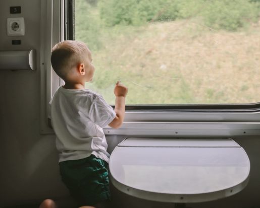 Подорож з дитиною потягом - що вам потрібно знати